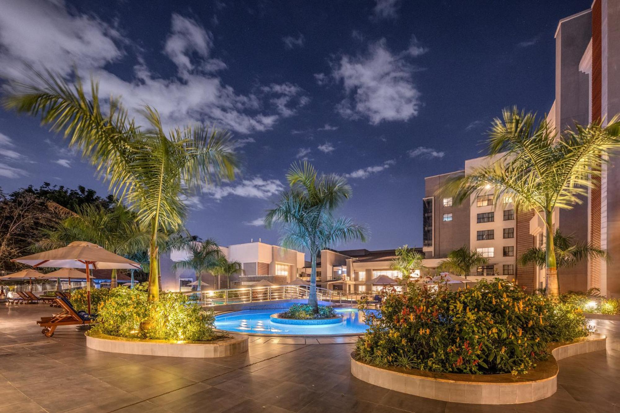 Glee Nairobi, A Preferred Lvx Hotel Gathanga Extérieur photo